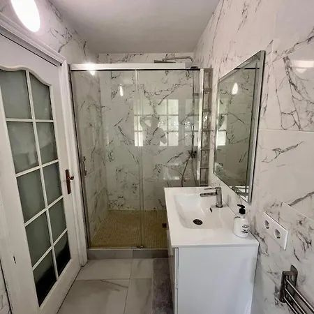 -pool - At 300 M